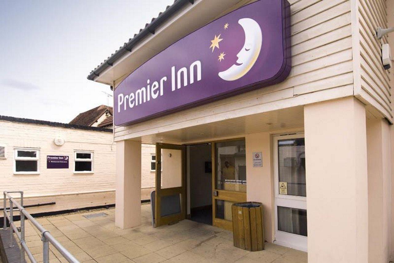 Premier Inn Bracknell Exterior photo